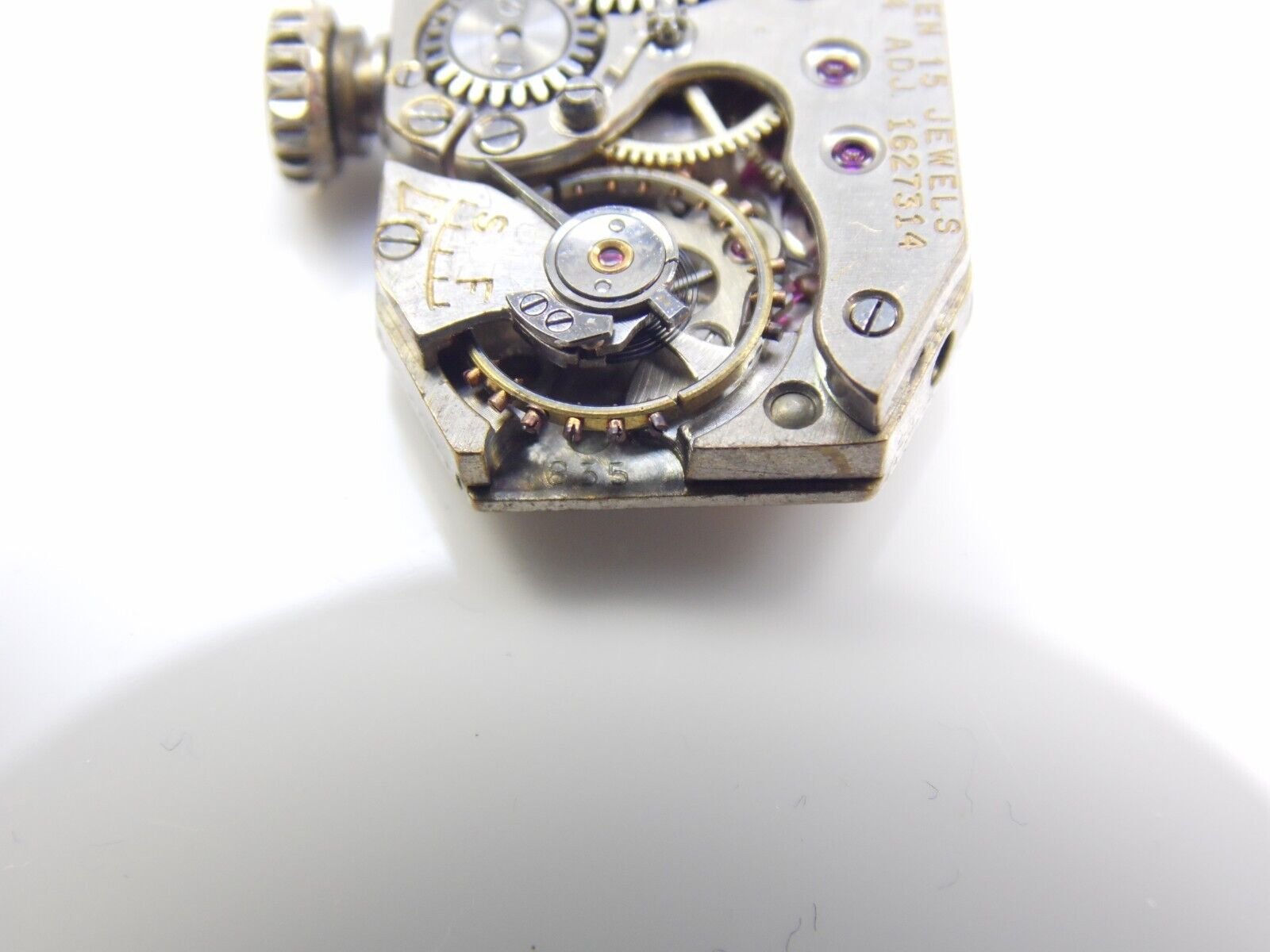 Antique Art Deco Gruen 835 (Rolex 200) 15 Jewels Swiss Mechanical